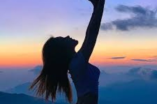 涉及“赵一鸣是日本品牌”等抖音处置1500余条谣言内容